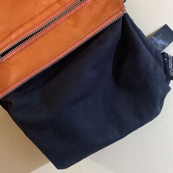 Club Monaco Large Soft Leather Wristlet - Picture 7 of 16